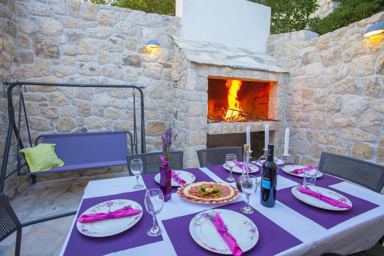 Peaceful Oasis With Whirlpool Makarska